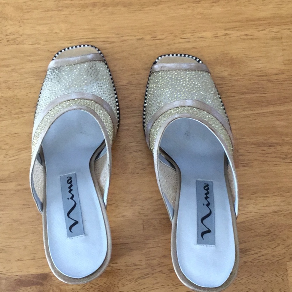 Nina open toe gold sandals